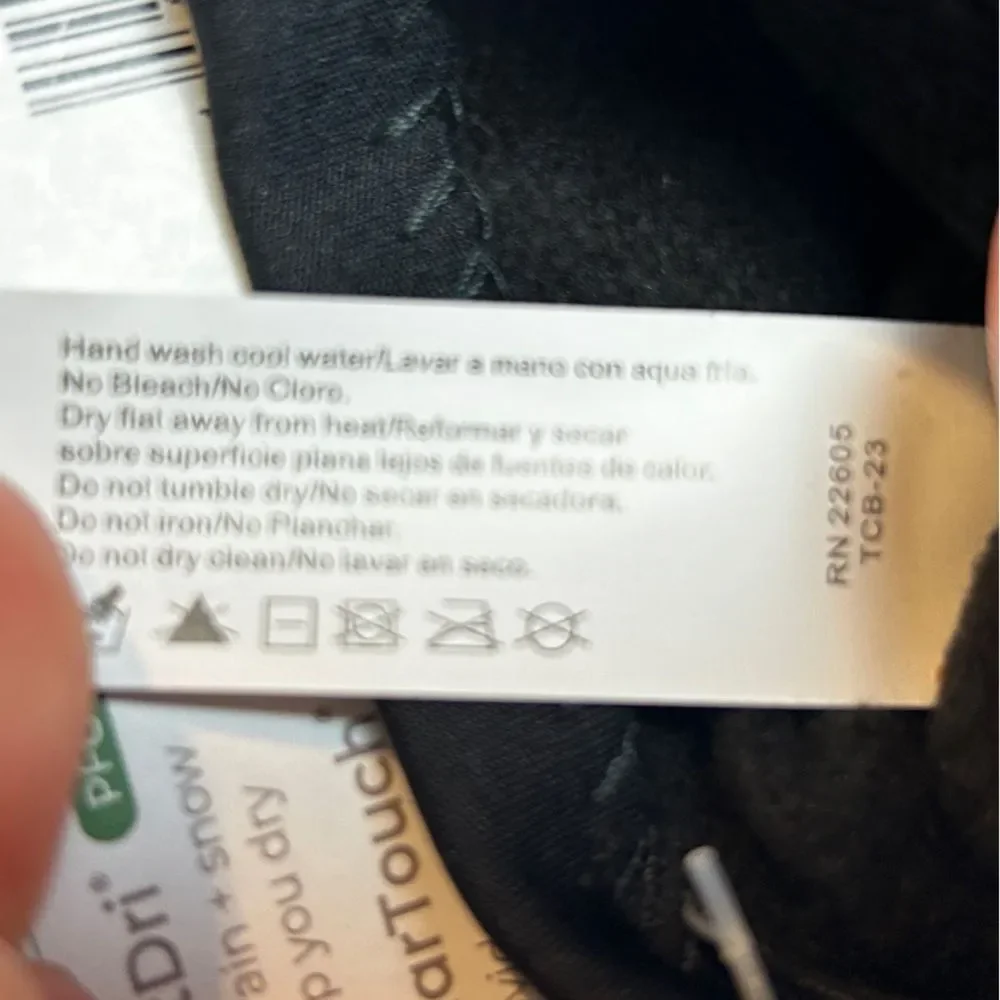 NWT Isotoner Warm Fleece Lining Stretch Cold Weather Stretch Gloves S13